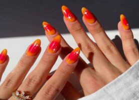 Sunset Ombre Manicure: Your Summer Fashion Essential